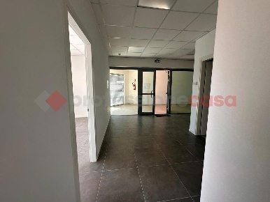 Foto Ufficio in Via Don Minzoni 10, Avezzano Centro di 70 m² in vendita