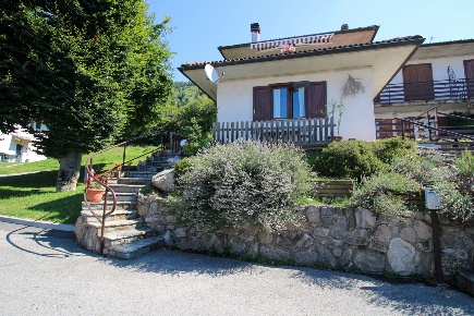 Foto Appartamento in Via Pighini 73, Centro Valle Intelvi di 65 m²