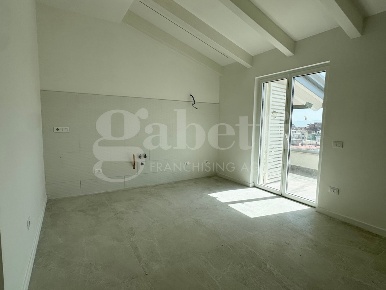 Foto Attico in Via Salvator Rosa 5, Mugnano di Napoli Centro di 70 m²
