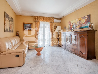 Foto Appartamento in Giacomo Puccini, Marano di Napoli Centro di 90 m²
