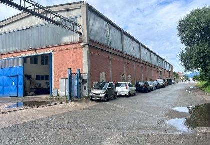 Foto Capannone industriale in Via Alba, Vinovo Garino di 510 m² in vendita