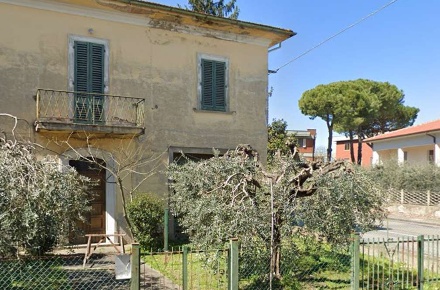 Foto Villa unifamiliare in Via Valsesia, Empoli Pretura - Sanzio di 180 m²