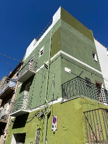 Foto Appartamento in Via Massaua 29, Sciacca Centro di 70 m² con 4 locali