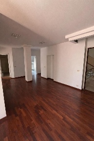 Foto Appartamento in Via Cesare Battisti 2, Lanciano Centro di 100 m²