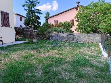 Foto Case semi ndipendenti in Località Forcatura, Foligno di 103 m²
