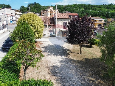 Foto Casa indipendente in Via San Tommaso 126, Perano San Tommaso di 230 m²