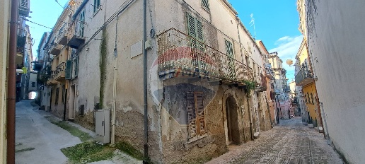 Foto Case semi ndipendenti in vico XXXIII Giuseppe Garibaldi, Lanciano