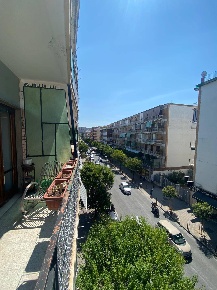 Foto Appartamento in Via Dell'Epomeo, Napoli Soccavo di 120 m² con 4 locali