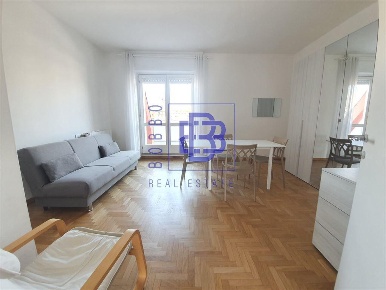 Foto Appartamento in via Spartaco, Milano Montenero di 102 m² in affitto