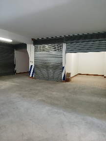 Foto Box in Via Pini d'Aleppo, Varazze Sant'Ambrogio di 22 m² con 1 locali