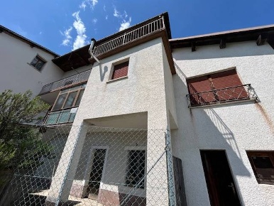 Foto Case semi ndipendenti in via tol, Arsiè Centro di 120 m² con 5 locali