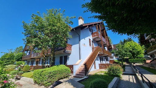 Foto Appartamento in via Ceresara, Asiago Centro di 70 m² con 3 locali