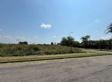 Foto Terreno edificabile in Via Don Minzoni, Molinella Centro di 34048 m²