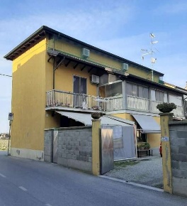 Foto Appartamento in Cantone Corno, Casale Monferrato di 126 m² in vendita