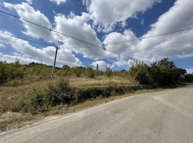Foto Terreno agricolo in Via Campiuno, Borgo Tossignano di 16858 m²