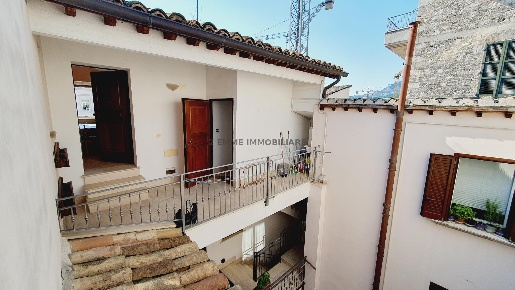 Foto Appartamento in VIA DELLE CONVERTITE 10, Ascoli Piceno di 90 m²