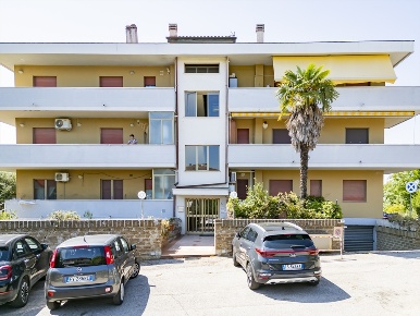 Foto Appartamento in VIA DEI FRENTANI 117, Chieti Chieti Città di 90 m²