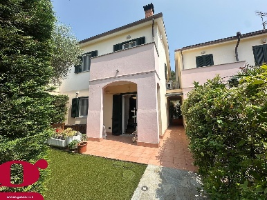 Foto Appartamento in Corso Allende 44, Imperia Piani, Torrazza di 173 m²