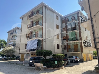 Foto Appartamento in Via DEGLI OLEANDRI 7, Falconara Albanese di 88 m²
