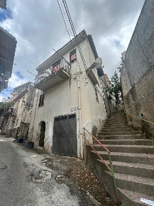 Foto Casa indipendente in Via Torre 6, Gualtieri Sicaminò di 85 m²