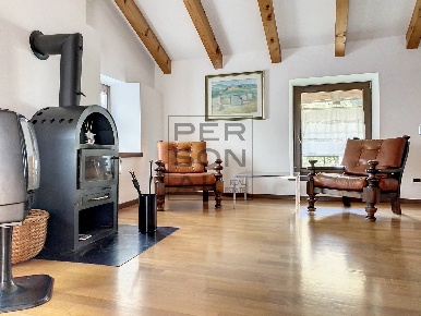 Foto Appartamento a Vallelaghi Padergnone di 95 m² con 5 locali in affitto