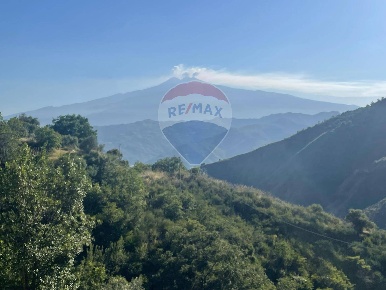 Foto Casa indipendente in casale di tifani, Castelmola di 825 m² in vendita