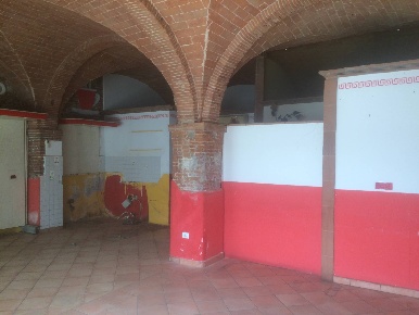 Foto Attività commerciale in via fosso di Bufalina, Pisa Gagno - Passi