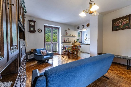 Foto Appartamento in Via Lunga, Albino Abbazia di 100 m² con 3 locali