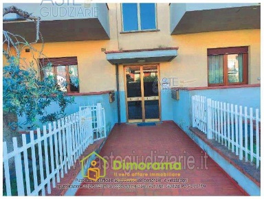 Foto Appartamento a Monsummano Terme di 127 m² con 5 locali in vendita