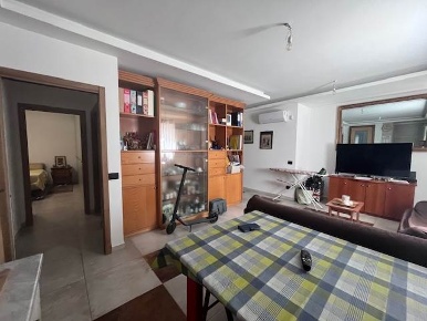 Foto Appartamento a Bordighera Due Strade di 85 m² con 3 locali in vendita