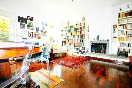 Foto Appartamento a Sarzana Centro di 95 m² con 4 locali in affitto