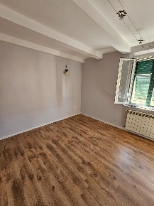 Foto Appartamento in Via E. Rossi, Livorno Attias - Marconi di 80 m²