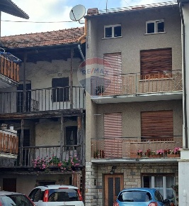 Foto Case semi ndipendenti in Sorriva, Sovramonte Sorriva di 129 m²