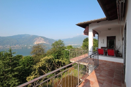 Foto Casa indipendente in Via Corsica, Verbania di 130 m² con 5 locali