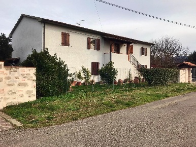 Foto Rustico a Grosseto Braccagni di 694 m² con 10 locali in vendita