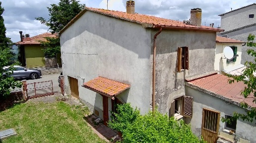 Foto Case semi ndipendenti a Scansano Poggioferro di 120 m² con 5 locali
