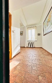 Foto Appartamento a Cecina Cecina Centro di 105 m² con 5 locali in vendita