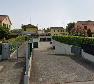 Foto Box in Via G. Donizetti, Villorba Lancenigo Villorba di 37 m²