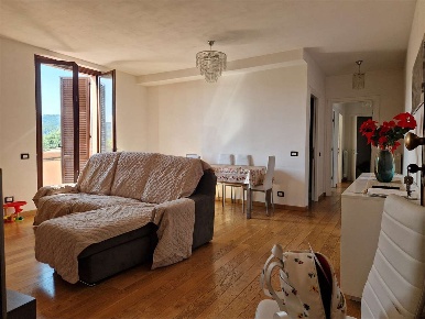 Foto Appartamento a Subbiano di 89 m² con 4 locali in vendita