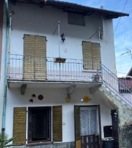 Foto Appartamento in Via Roma, Vaie di 111 m² con 4 locali in vendita
