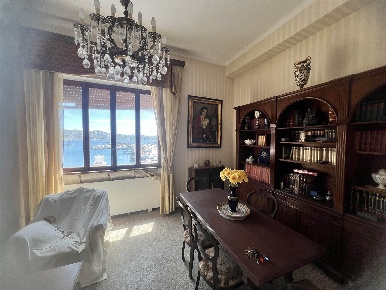 Foto Attico in Via Giusti, La Maddalena di 140 m² con 6 locali in vendita