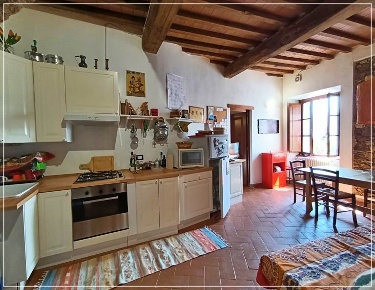 Foto Appartamento in via Varese 27, Castagneto Carducci Centro di 80 m²