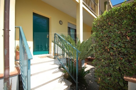 Foto Villa a schiera in Via G. Capponi 21, Pietrasanta di 150 m² in vendita