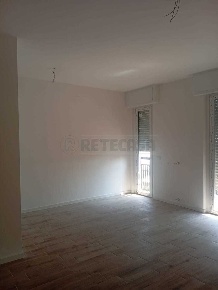 Foto Appartamento in Via Gioachino Rossini 7, Bergamo Longuelo di 103 m²