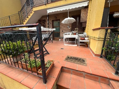 Foto Appartamento a Foiano della Chiana di 89 m² con 5 locali in vendita