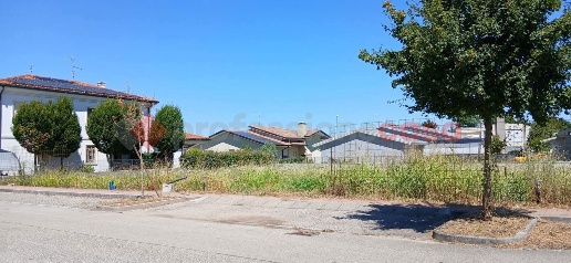 Foto Terreno residenziale in Via bellini 6, Cologna Veneta Centro di 750 m²
