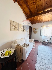 Foto Appartamento in Via del panificio, Lucca di 65 m² con 5 locali