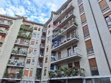 Foto Appartamento in Via Felice Ciatti, Perugia Centro di 145 m² in affitto