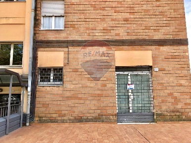 Foto Locale commerciale a Perugia Ponte San Giovanni - Balanzano di 26 m²