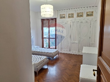 Foto Appartamento in Via Felice Ciatti, Perugia Centro di 145 m² in affitto